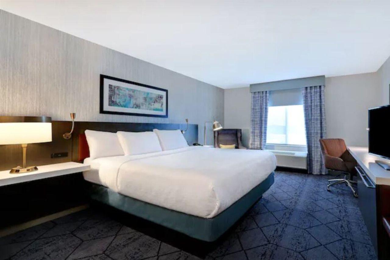 Hilton Garden Inn סידר רפידס מראה חיצוני תמונה