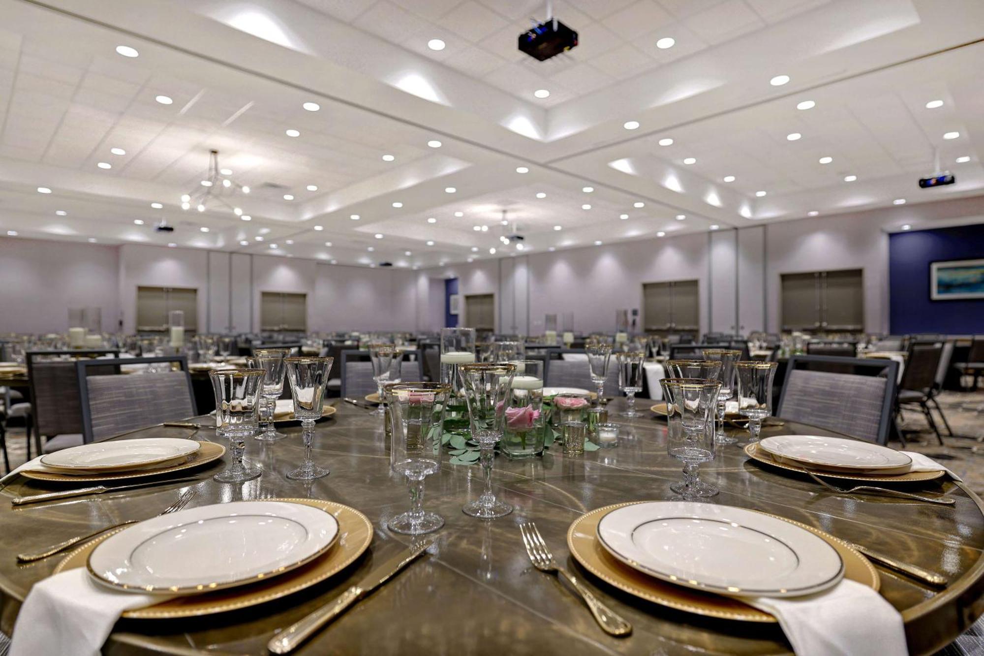 Hilton Garden Inn סידר רפידס מראה חיצוני תמונה