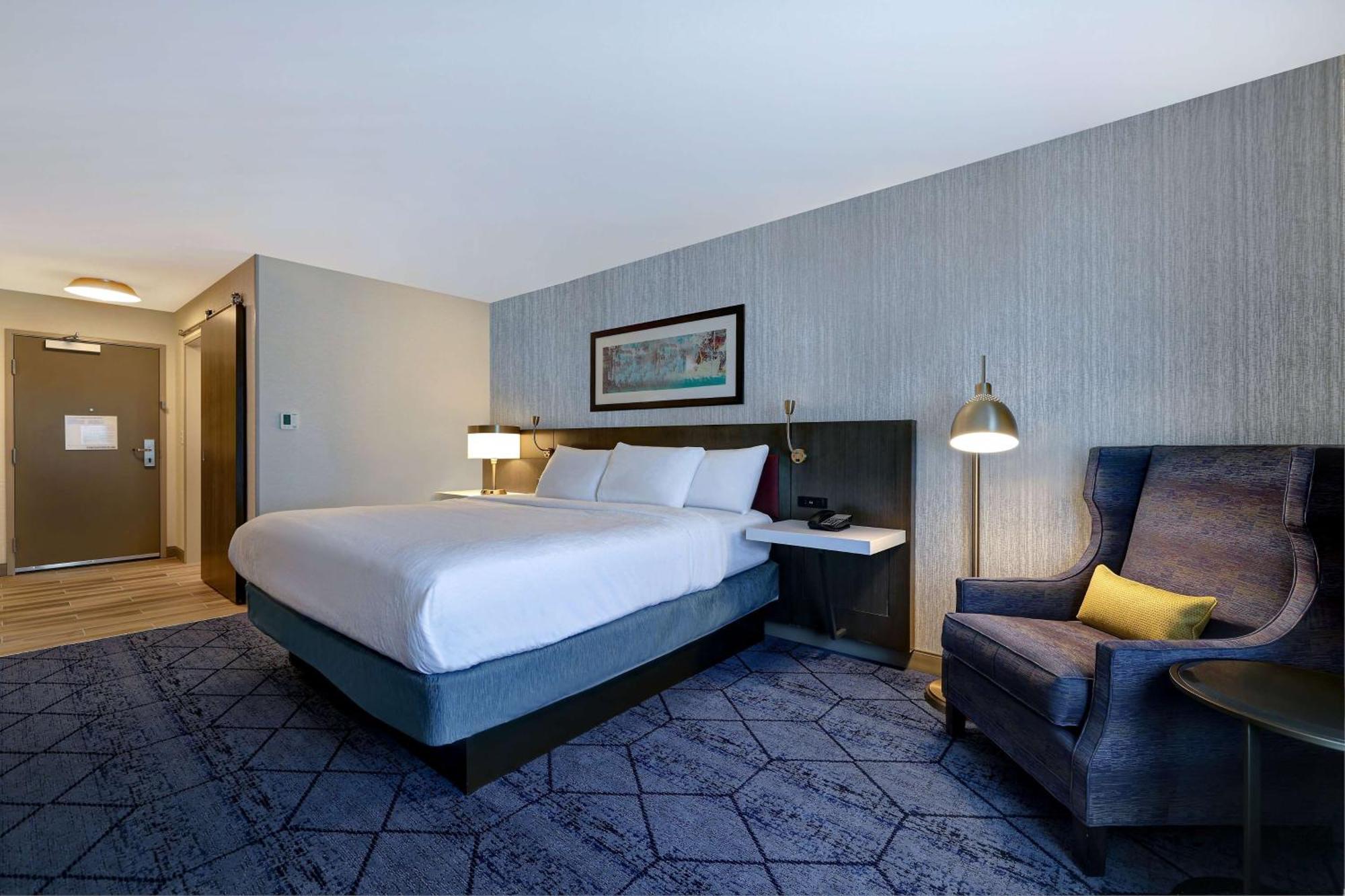 Hilton Garden Inn סידר רפידס מראה חיצוני תמונה