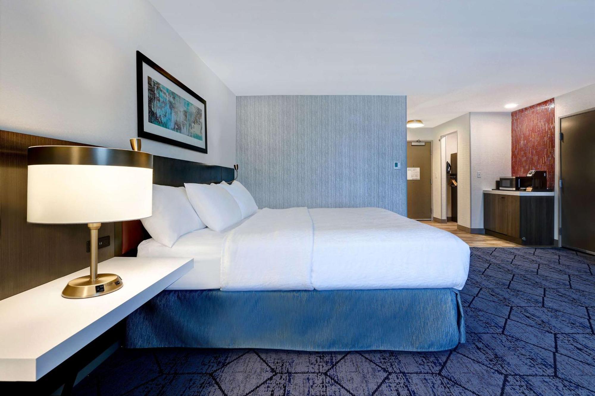 Hilton Garden Inn סידר רפידס מראה חיצוני תמונה