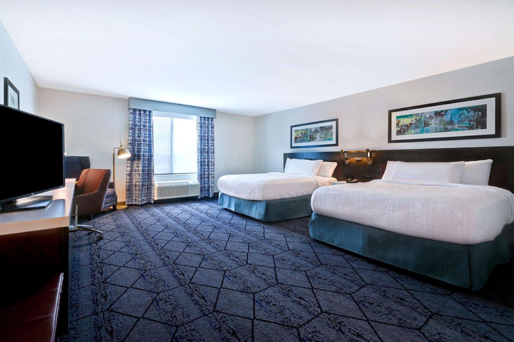 Hilton Garden Inn סידר רפידס מראה חיצוני תמונה